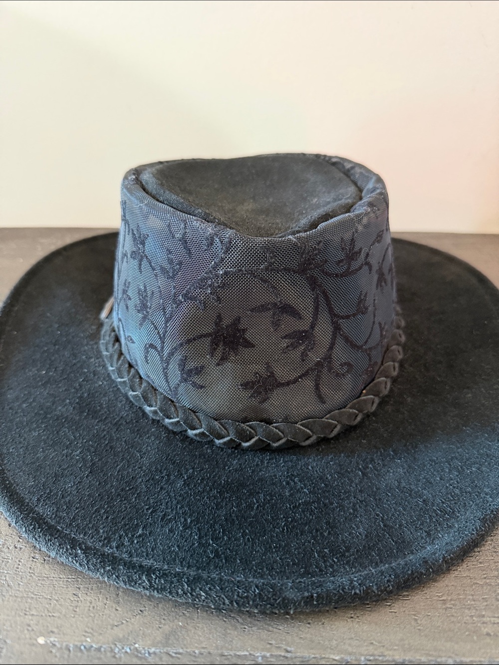 Malubel Austrailian Black Suede Genuine Leather & Lace Hat